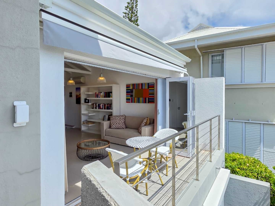 To Let 1 Bedroom Property for Rent in Camps Bay Western Cape